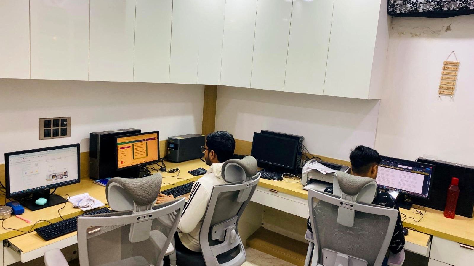 Workstations — Canjain Global Advisors